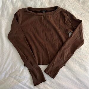 dELiA*s/Dolls Kill long sleeve lettuce hem top